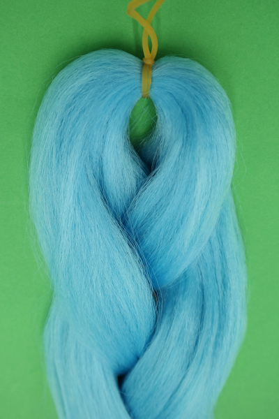 braids light blue